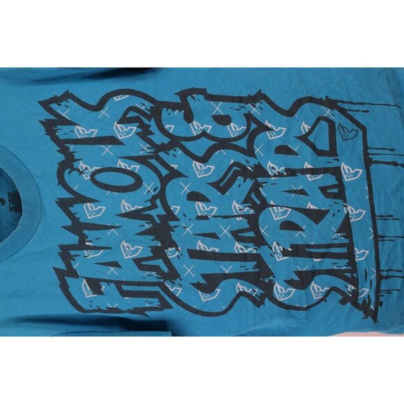 Vintage 90s Y2K Famous Stars and Straps Mens Small Distressed Spell Out T-Shirt - Picture 4 of 14